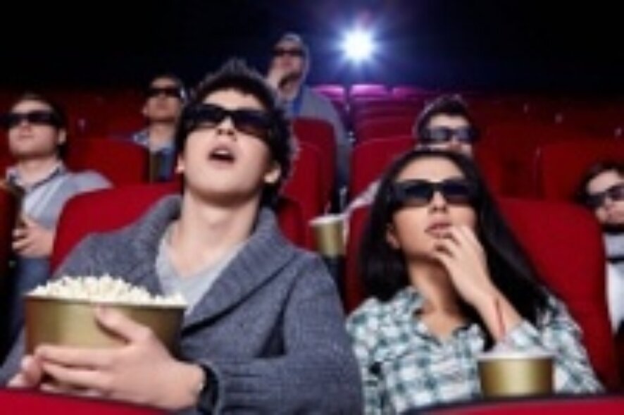 Жевание во время просмотра фильмов делает людей менее восприимчивыми к воздействию рекламы