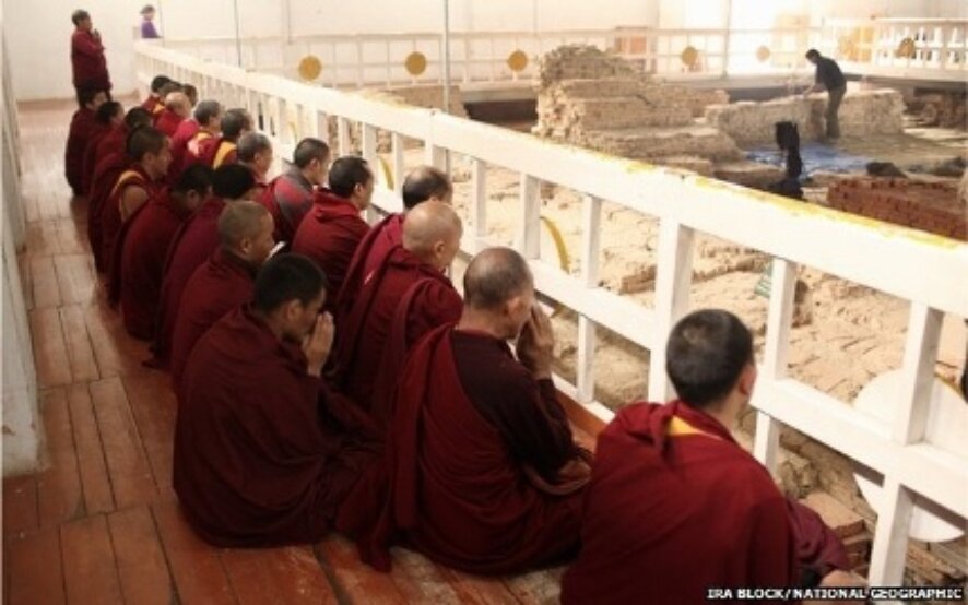 На родине Будды археологи обнаружили самую древнюю буддийскую святыню