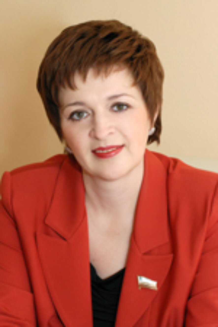 Лариса Колязина: «Исполнение майских указов Президента — безусловный приоритет, находящийся на постоянном контроле министерства»