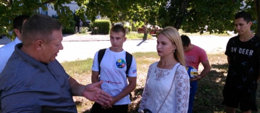 Николай Панков обсудил с балаковцами места установки водных горок и бассейнов