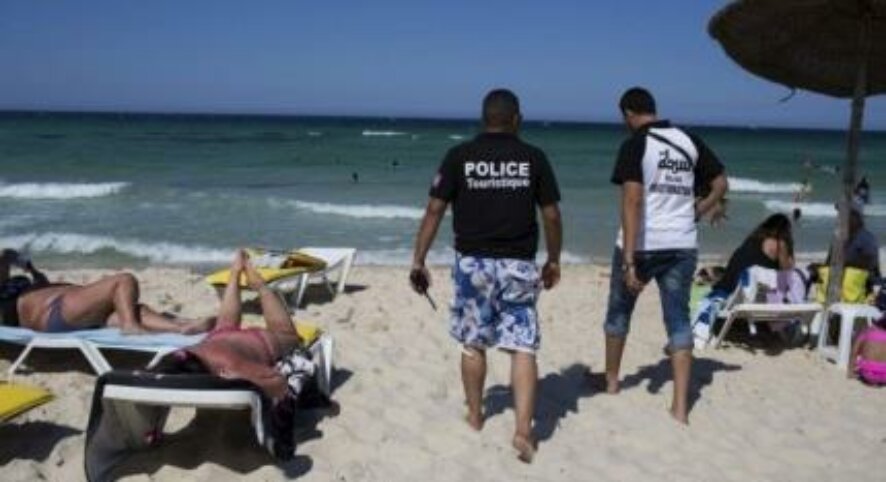 Бездействие властей и международный скандал в Тунисе