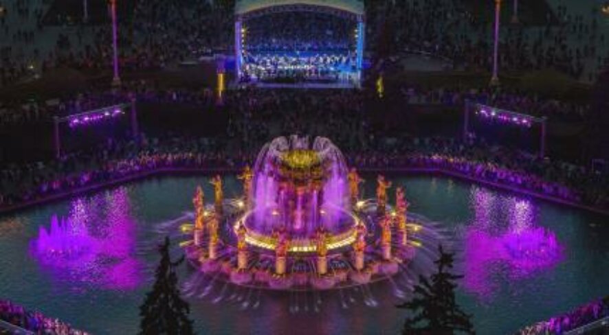 День рождения Московского ВДНХ: на Центральной аллее пройдет музыкально-световое представление