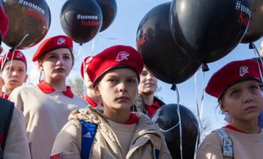 Московские школьники приняли участие в посвященных героям Собибора памятных мероприятиях в Музее Победы