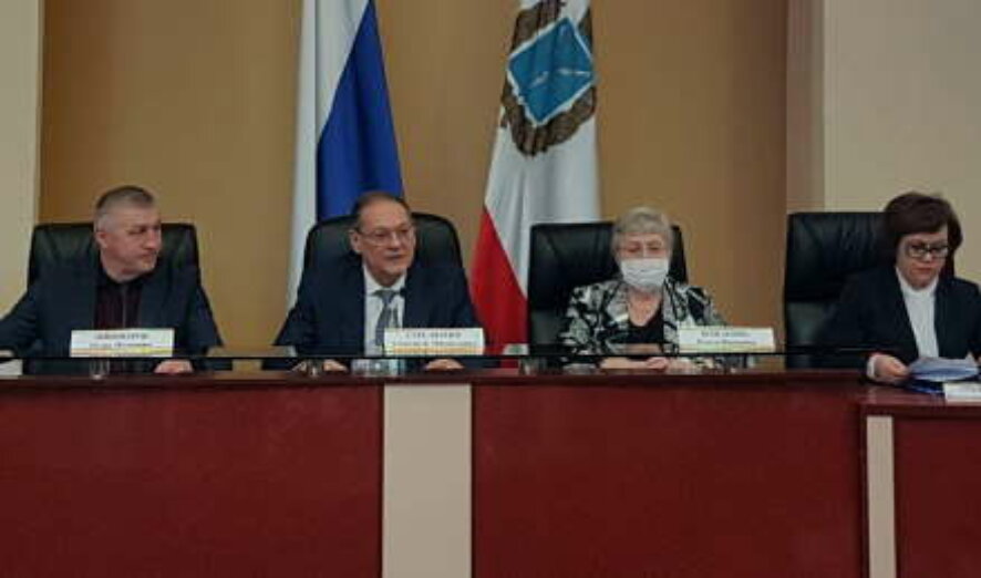 Председатель оперштаба Саратовской области Александр Стрелюхин: «Сегодня удается сдерживать распространение коронавируса в регионе»
