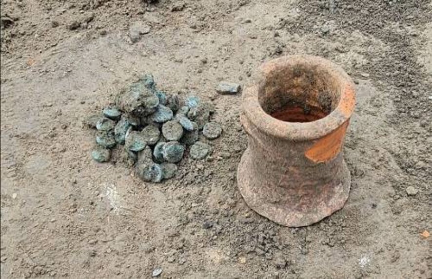 О чем рассказали монеты: клад VI в  Фанагории