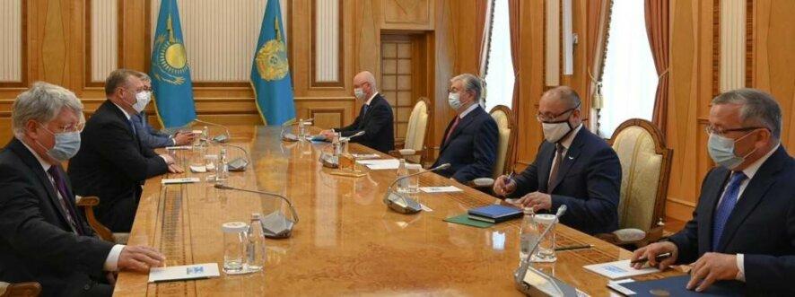Губернатор Астраханской области Игорь Бабушкин встретился с президентом Казахстана Касым-Жомартом Токаевым