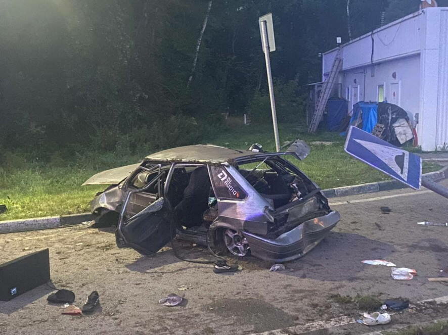 16-летняя девушка, не справившаяся с управлением авто, погибла в ДТП в Новой Москве