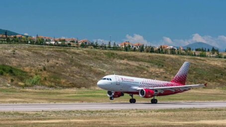 Авиакомпания «Россия» приступит к выполнению рейсов из Санкт-Петербурга в Геленджик в период зимней навигации