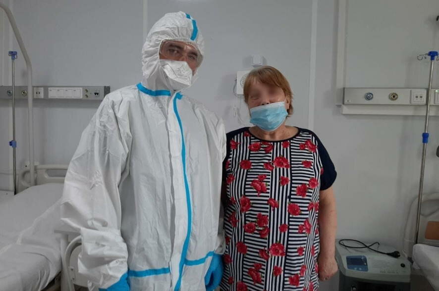 В Новом Уренгое выписали пациентку, которая провела 58 дней в инфекционном отделении с коронавирусом