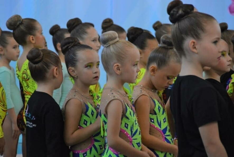 В Южно-Сахалинске провели турнир в честь дня гимнастики