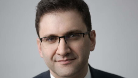 Ислам Назаралиев: Биография руководителя АО «Нафтагаз»