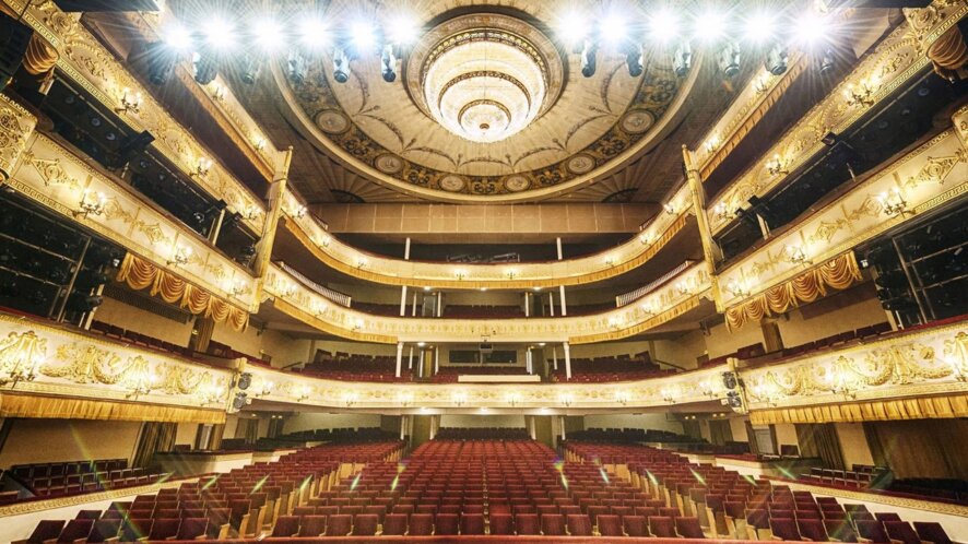 24 ноября 1927 года в Москве официально открылся Театр оперетты