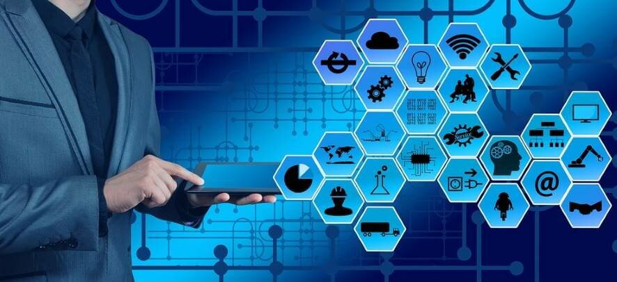 Дмитрий Чернышенко: В новом учебном году в российских вузах появится 83 магистерские программы по искусственному интеллекту