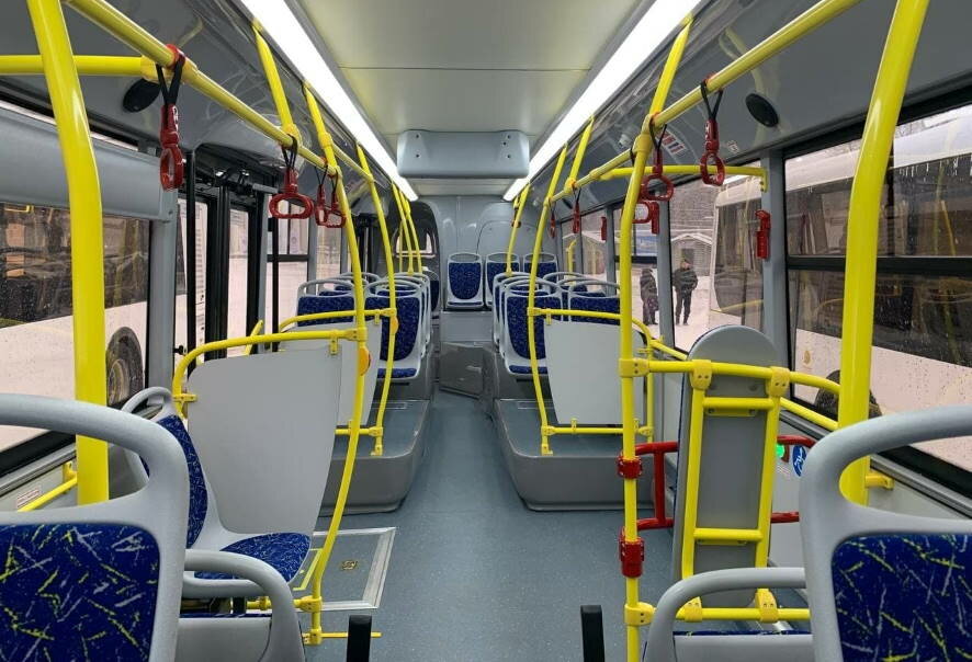 Для льготников Петербурга проезд в пригородных автобусах на полгода станет бесплатным
