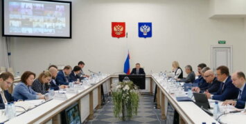 Ирек Файзуллин провел совещание с главами регионов по реализации федеральных проектов
