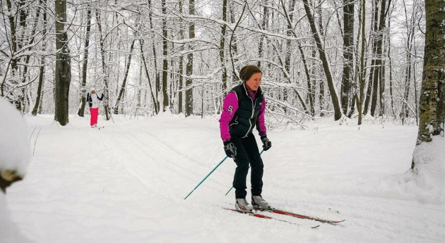 Более 380 лыжных трасс и 22 лыжные базы подготовили в столице этой зимой