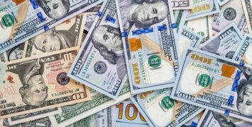 Стоимость доллара может продолжить консолидироваться в диапазоне 78-79 рублей