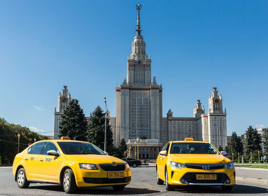 Максим Ликсутов и представители такси-компаний, операторы проката и каршеринга Москвы  обсудили меры поддержки для отрасли
