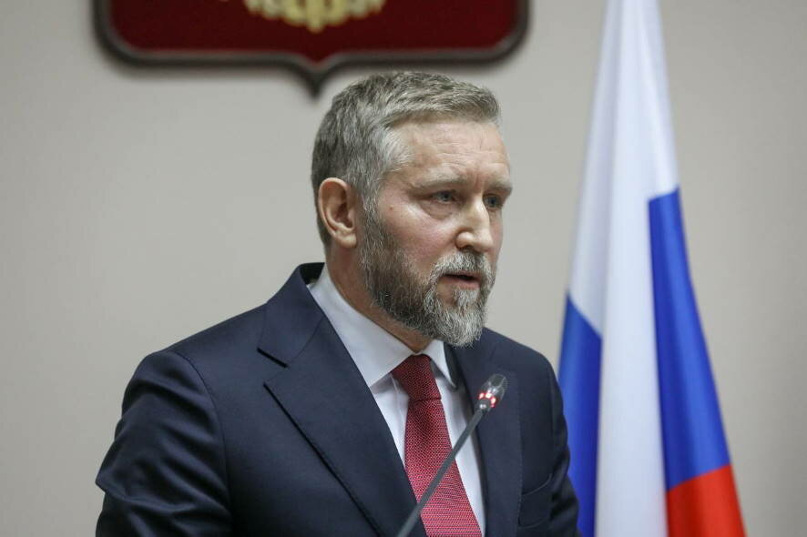 Губернатор Ненецкого автономного округа Юрий Бездудный отчитался перед депутатами