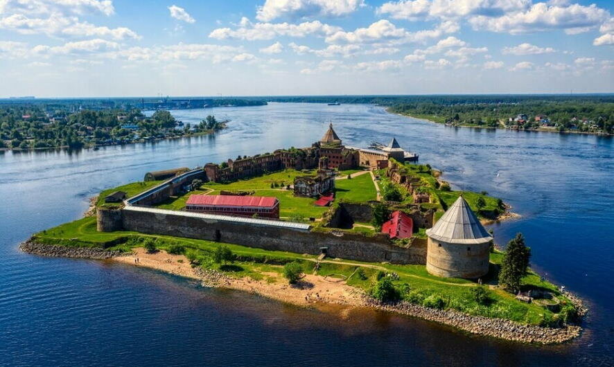 6 и 7 августа в Петербурге пройдет фестиваль «Столица водного туризма. Петровская акватория»