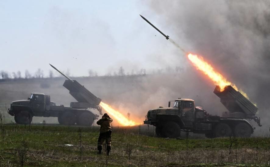 ВС РФ ночью отработали по военным объектам в восточной части Украины