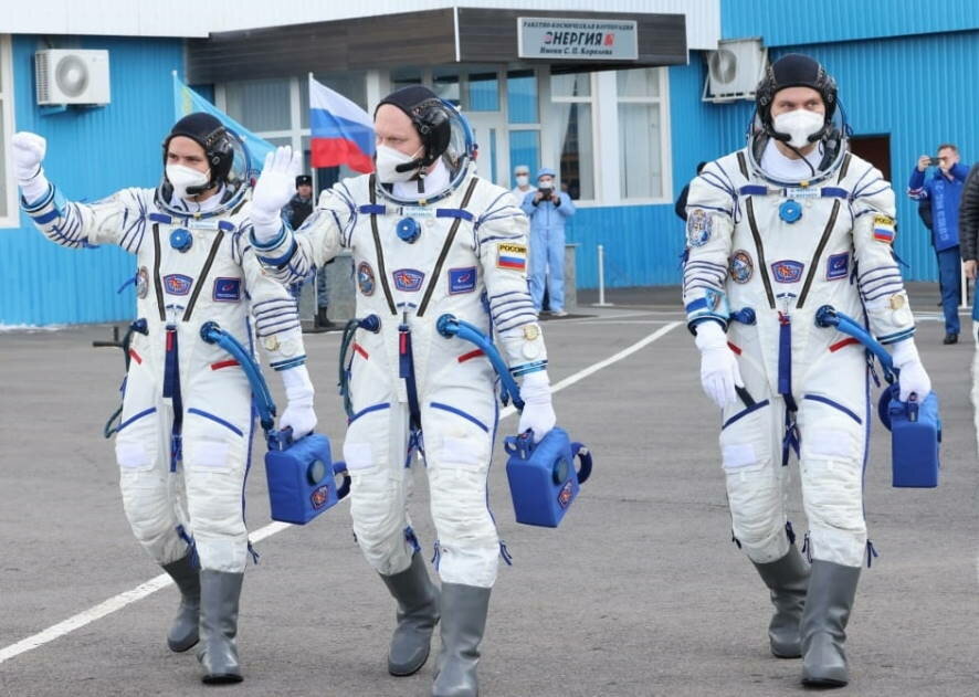 Столичные парламентарии пригласили москвичей и гостей столицы принять участие в программе мероприятий, посвященных Дню космонавтики