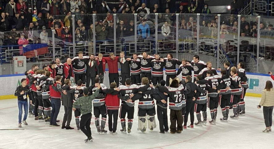 Тюменская хоккейная команда «Рубин» — обладатель Кубка Петрова и медалей ВХЛ