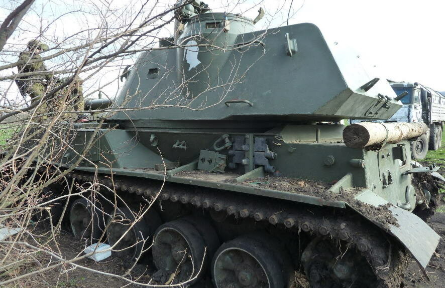 Спецназ Росгвардии уничтожил вооруженную группу и захватил САУ противника в Харьковской области