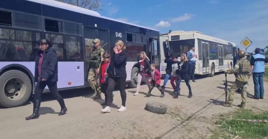 Минобороны РФ о эвакуации гражданских лиц из «Азовстали»