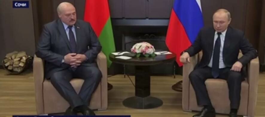 Путин и Лукашенко проводят переговоры в Сочи. Главное