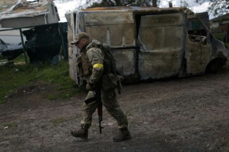 Бойцы украинской теробороны сдались в плен под Камышевахой