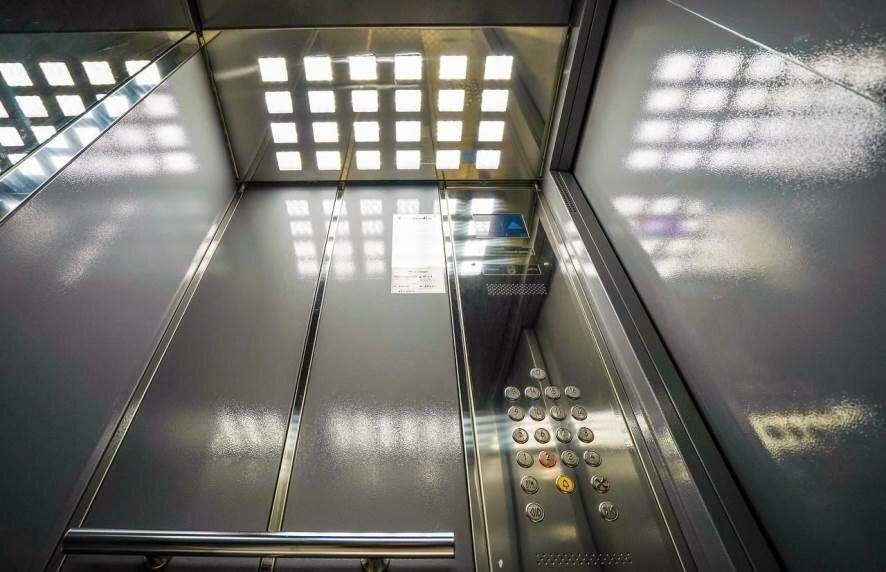 Более тысячи лифтов заменили в столице с начала года в рамках региональной программы капитального ремонта