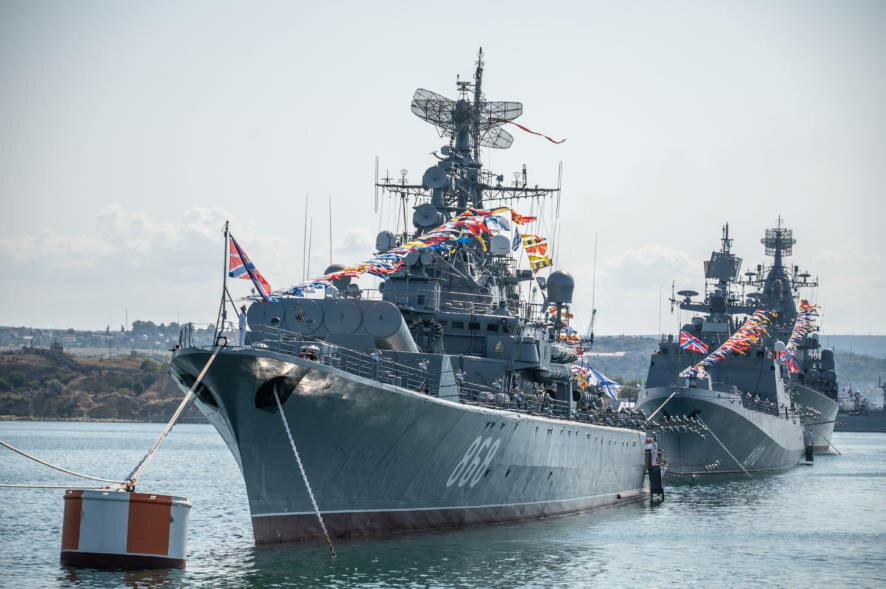 Поздравление Сергея Аксенова с Днем Военно-Морского Флота России