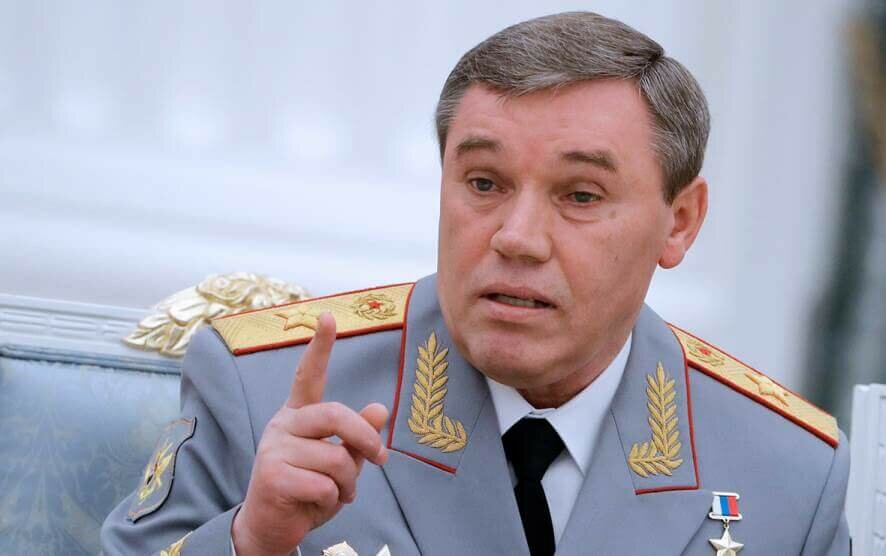 Начальник Генштаба ВС РФ Герасимов проверил задействованные в зоне спецоперации на Украине российские подразделения