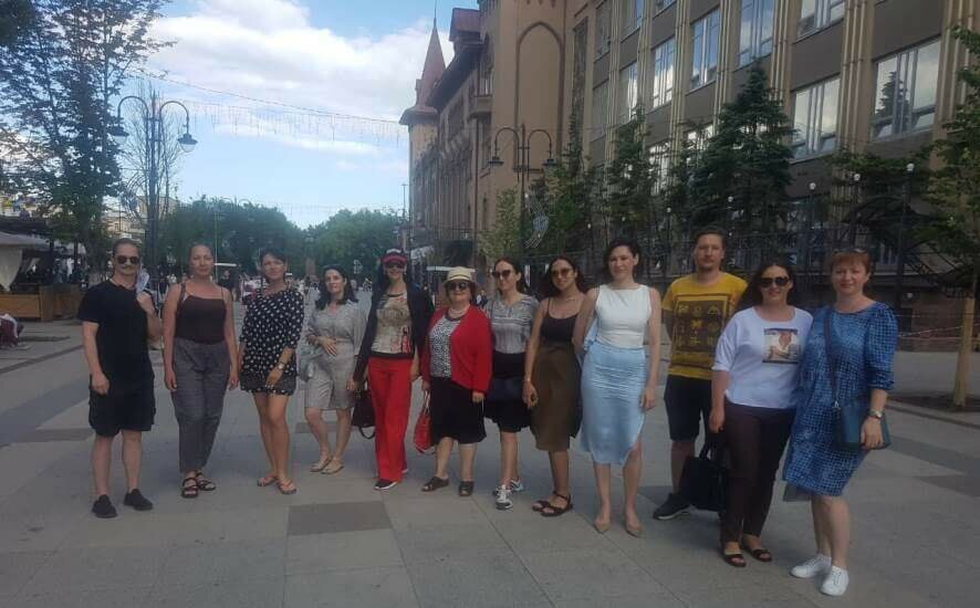 Саратовцы и гости города приняли участие в пешеходной экскурсии «Саратов на перекрестке культур»