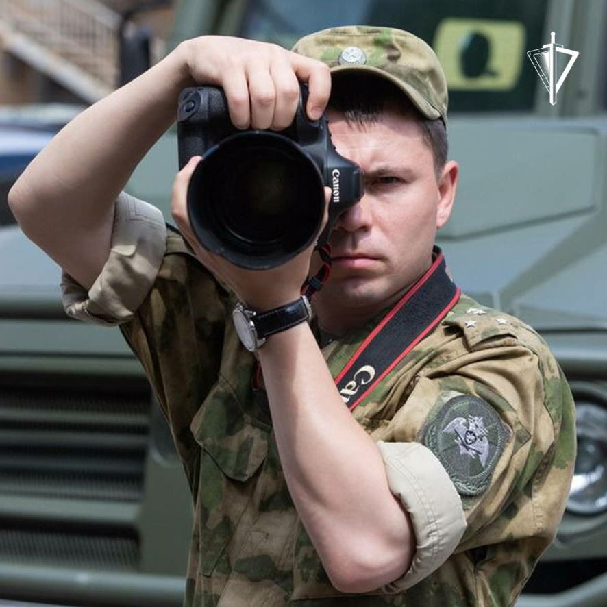 Военные фотографы Росгвардии отмечают профессиональный праздник