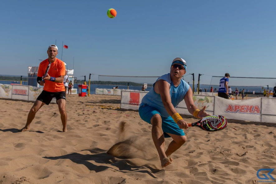 На песчаных кортах Самары завершился третий этап Кубка России по пляжному теннису