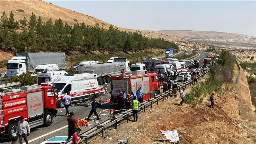В ДТП с автобусом в Турции погибли 16 человек