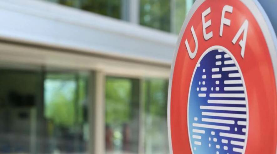 УЕФА оштрафовал турецкий футбольный клуб за поведение фанатов, скандировавших «Владимир Путин»