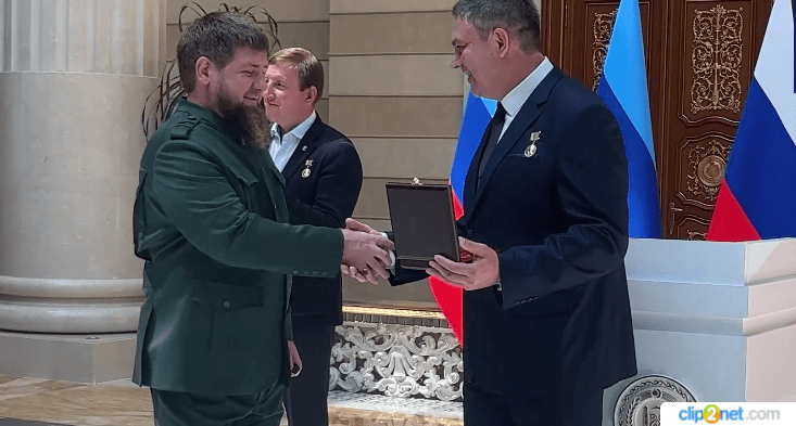 Глава Чечни вручил Турчаку и Пасечнику ордена Кадырова. Награды Кадырова. Рамзан Кадыров наградил.