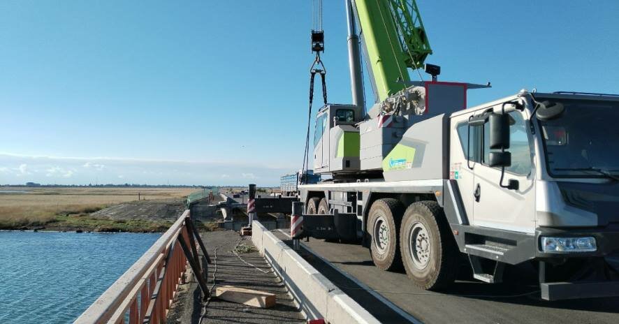 Капитальный ремонт автомобильного моста в Геническе