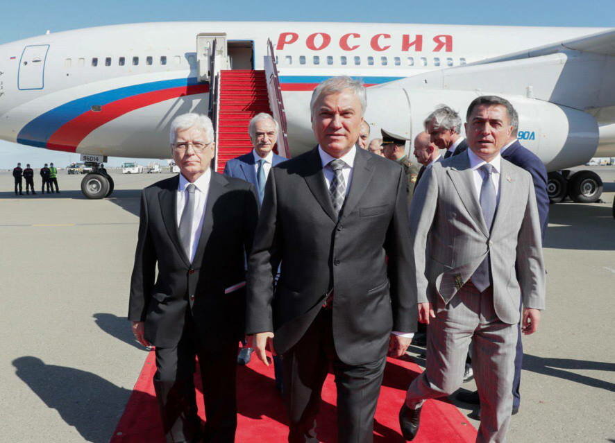 Начался официальный визит Председателя ГД Вячеслава Володина в Азербайджан
