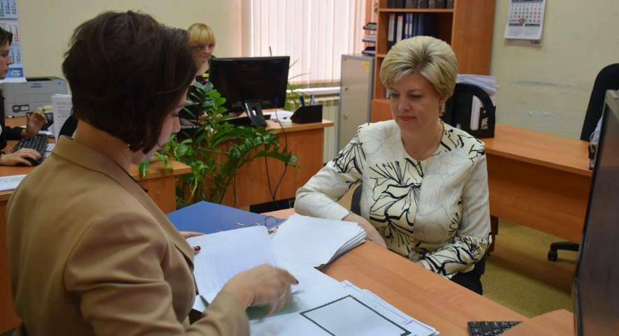 Лада Мокроусова подала документы для участия в конкурсе на должность главы Саратова