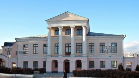 Депутаты облдумы поддержали назначение Сергея Егорова на должность руководителя Вольского района