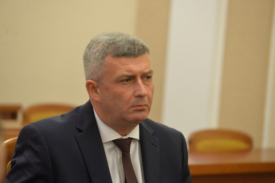 Александр Бурков представил нового министра региональной безопасности Омской области