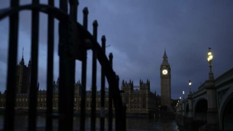 В Лондоне проходит массовая акция протеста против визита президента США Дональда Трампа в Великобританию