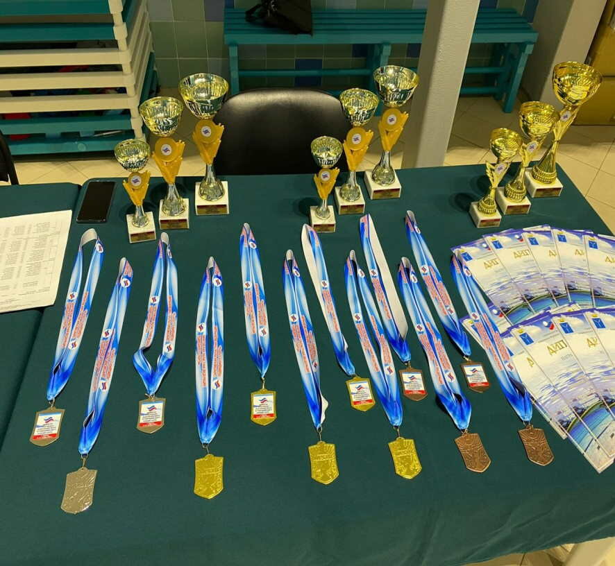 32 медали первенства ПФО по подводному спорту — у саратовских спорстменов