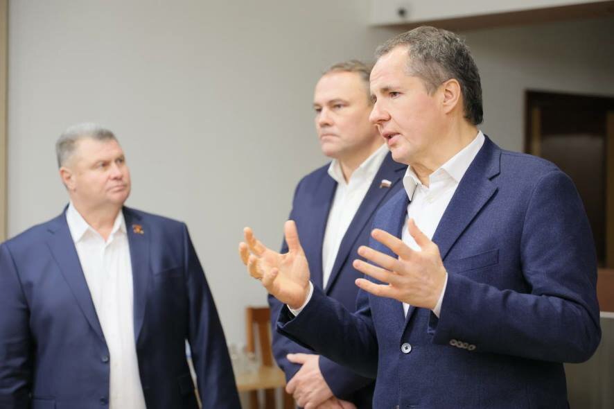 Гладков встретился с жителями Журавлёвки и Нехотеевки