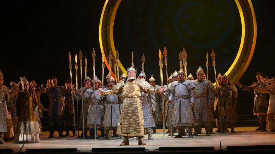 На сцене Большого театра России состоялась премьера якутской эпической оперы «Ньургун Боотур»