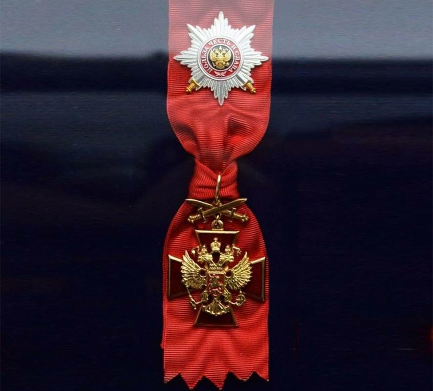 Сергей Аксёнов поздравил глав новых субъектов России, награжденных орденами «За заслуги перед Отечеством»